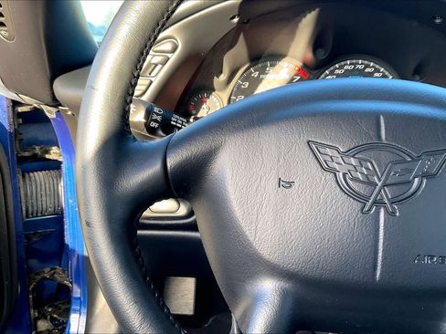 Used 2004 Chevrolet Corvette Z06 w/ Z06 Preferred Equipment Group image 19