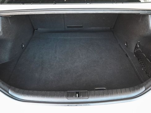 Used 2023 Genesis G70 2.0T image 36