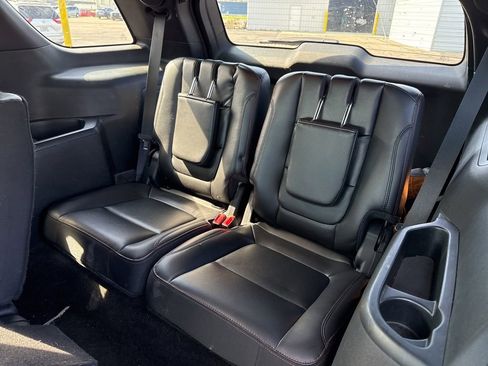 Used 2018 Ford Explorer Sport AWD/4WD image 11