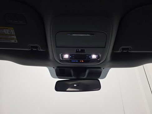 Used 2021 Ford F150 Lariat image 34