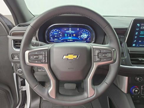 Used 2024 Chevrolet Tahoe LT w/ Luxury Package AWD/4WD image 10