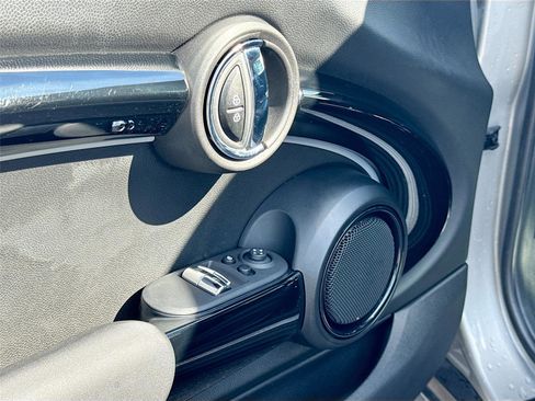 Used 2024 MINI Cooper S image 16