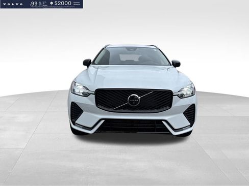 New 2026 Volvo XC60 B5 Plus w/ Climate Package image 8
