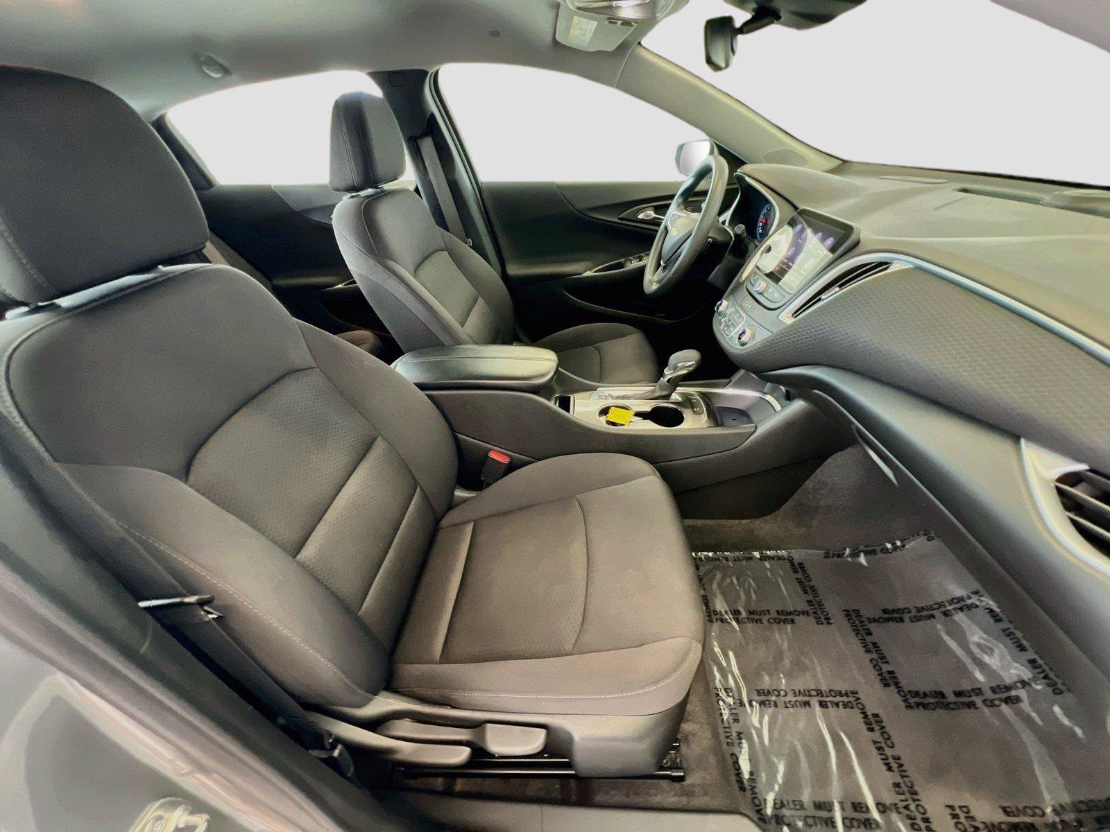 Used 2024 Chevrolet Malibu LT FWD image 27