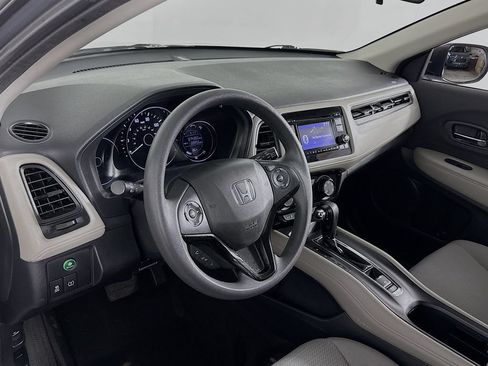 Used 2020 Honda HR-V LX image 31
