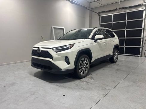 Used 2022 Toyota RAV4 XLE Premium FWD image 2
