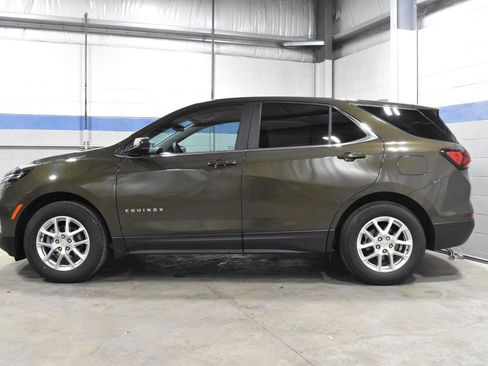 Used 2024 Chevrolet Equinox LT w/ LPO, Floor Liner Package FWD image 24
