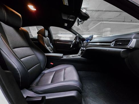 Certified 2022 Honda Accord Sport image 38