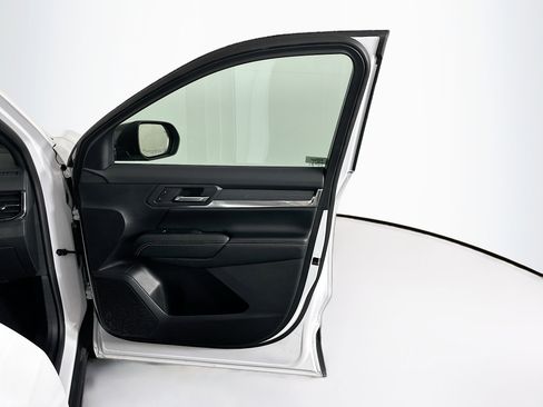 Used 2026 GMC Terrain Elevation FWD image 32