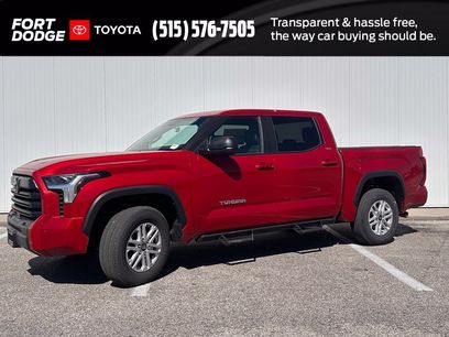 New 2026 Toyota Tundra SR5 w/ SR5 Premium Package