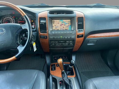 Used 2004 Lexus GX 470 AWD/4WD image 16