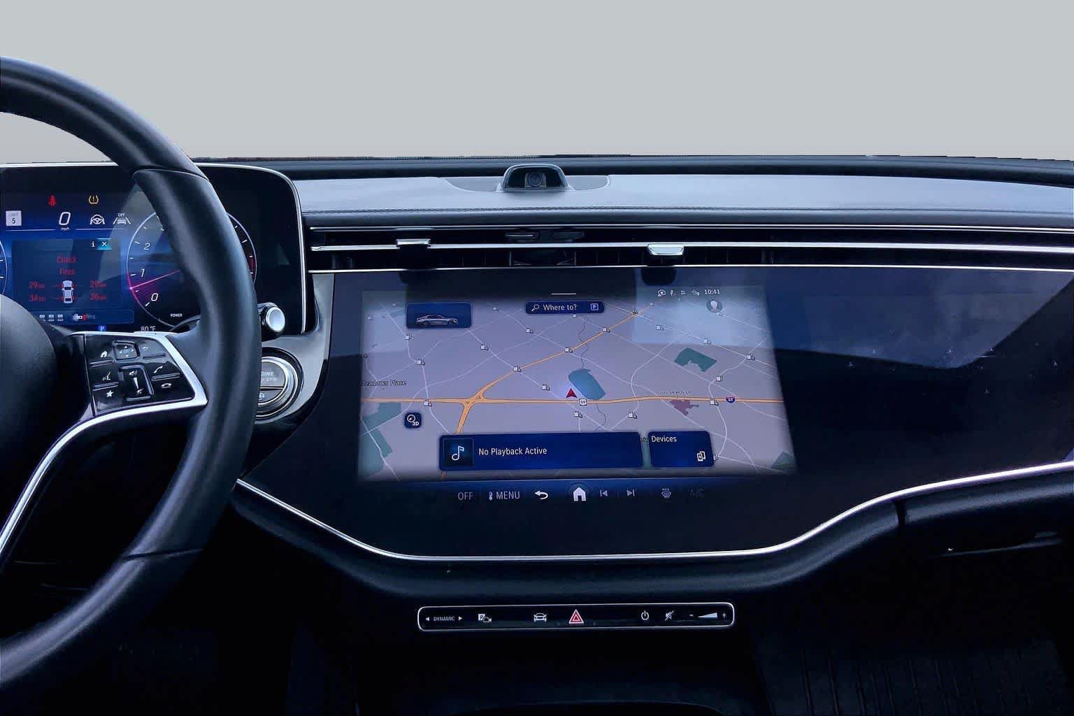 Used 2025 Mercedes-Benz E 350 Sedan image 7