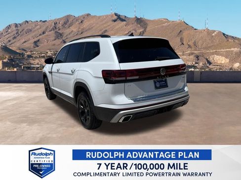 Certified 2026 Volkswagen Atlas Peak Edition AWD/4WD image 4