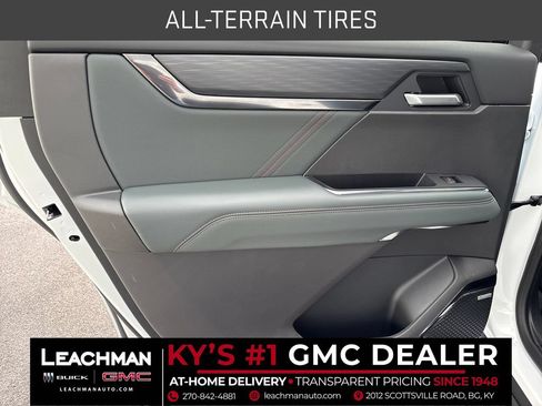 New 2026 GMC Acadia AT4 w/ Super Cruise Package AWD/4WD image 39