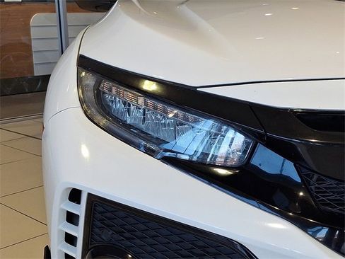 Used 2017 Honda Civic Type R image 8