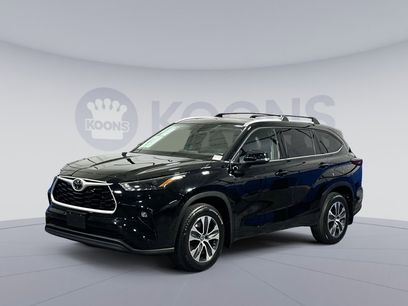 Used 2022 Toyota Highlander XLE