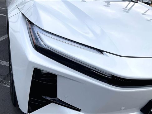 New 2026 Toyota C-HR AWD/4WD image 13