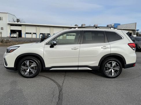 Used 2020 Subaru Forester Touring image 8