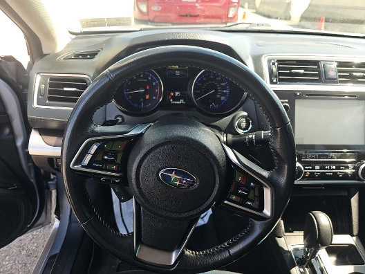 Used 2018 Subaru Legacy 3.6R Limited AWD/4WD image 9