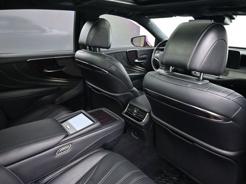 Used 2021 Lexus LS 500 500 Base image 7