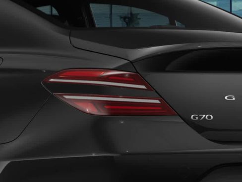 New 2026 Genesis G70 2.5T Prestige image 12