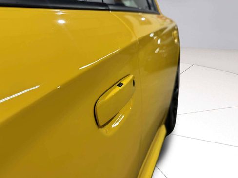 Used 2017 Dodge Charger R/T RWD image 11