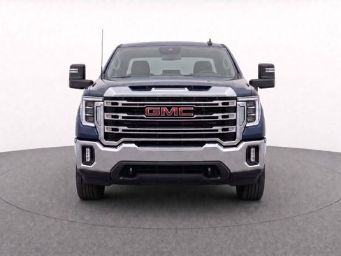 Used 2022 GMC Sierra 3500 SLE w/ SLE Convenience Package AWD/4WD image 5