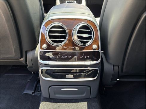 Used 2016 Mercedes-Benz Maybach S 600 image 41