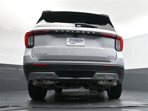 New 2026 Ford Explorer Active w/ Active Comfort Package image 29