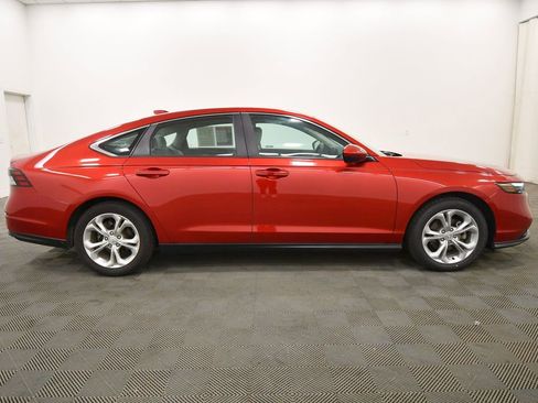 Used 2023 Honda Accord LX image 9