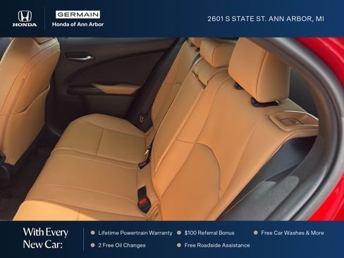 Used 2024 Lexus UX 250h AWD w/ Premium Package image 15