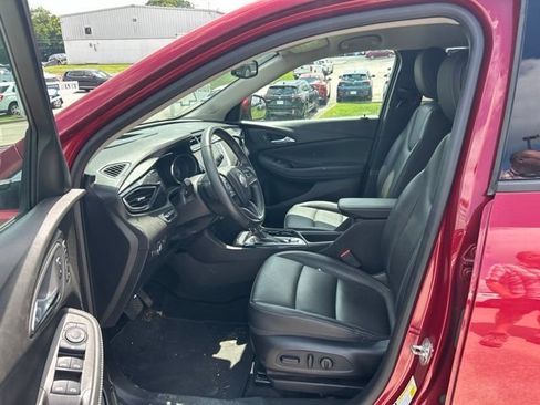 Used 2021 Buick Encore GX Essence w/ Advanced Technology Package AWD/4WD image 9