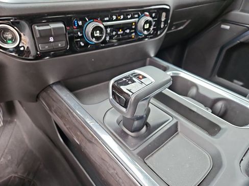 Used 2023 Chevrolet Silverado 1500 LTZ w/ Technology Package RWD image 12