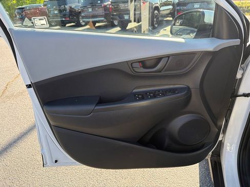 Used 2019 Hyundai Kona SE FWD image 10