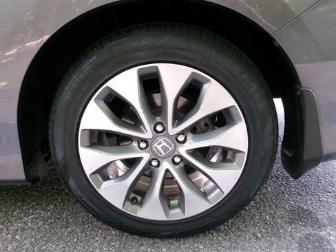 Used 2014 Honda Accord EX-L image 31