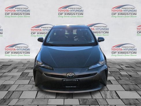 Used 2021 Toyota Prius Limited image 9