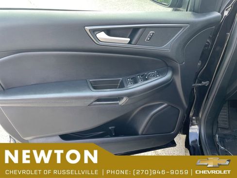Used 2020 Ford Edge SE AWD/4WD image 7