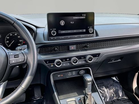 Certified 2025 Honda CR-V Sport image 9
