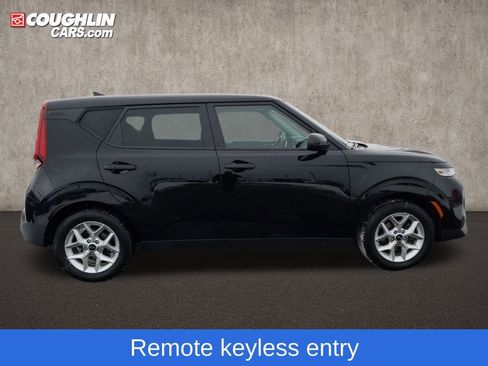 Used 2021 Kia Soul S image 10