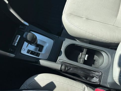 Used 2015 Subaru Forester 2.5i Limited image 22