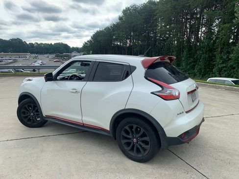 Used 2015 Nissan Juke SL AWD/4WD image 11