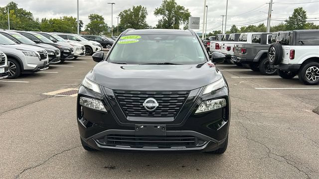 Certified 2023 Nissan Rogue SV w/ SV Premium B Package AWD/4WD image 2