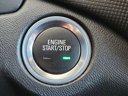 Used 2022 Chevrolet Equinox RS w/ LPO, Floor Liner Package image 14