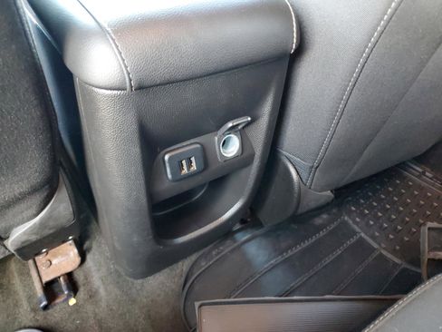 Used 2015 GMC Canyon SLE w/ SLE Convenience Package image 16