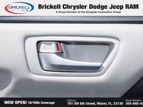 Used 2017 Toyota Camry LE image 26