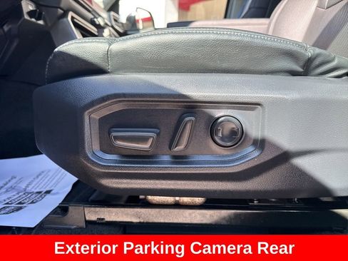 Used 2022 Toyota Tundra Limited image 30