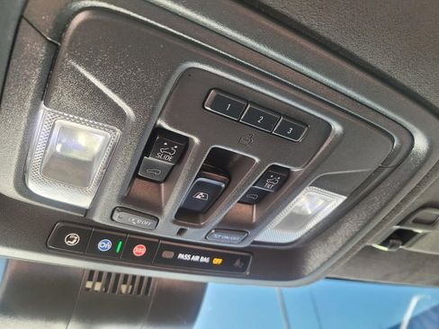 Used 2024 GMC Sierra 1500 Denali Ultimate AWD/4WD image 25