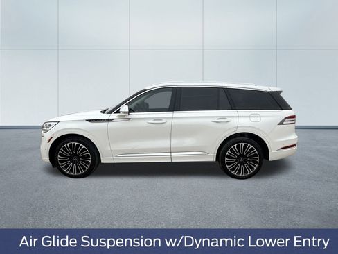 Used 2020 Lincoln Aviator Black Label w/ Dynamic Handling Package image 11