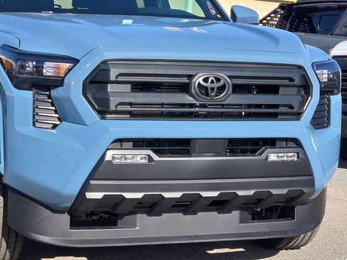New 2026 Toyota Tacoma SR5 image 8