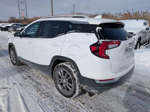 Used 2023 GMC Terrain SLT w/ Tech Package image 5